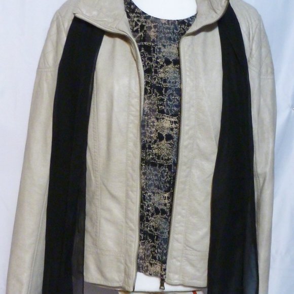 GUESS | Los Angeles Women's Biker-Chic Faux Leather Jacket - Size Large - Picture 3 of 16